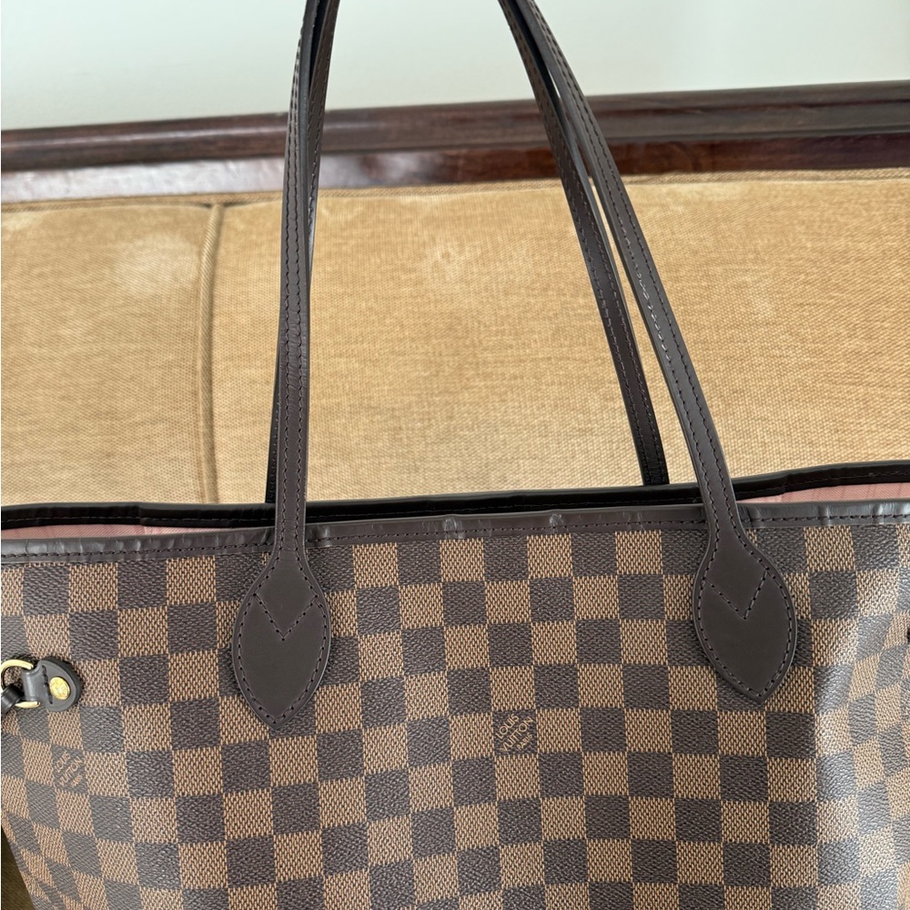Louis Vuitton Brown Checkered Tote with Soft Pink Lining - Picture 6 of 6